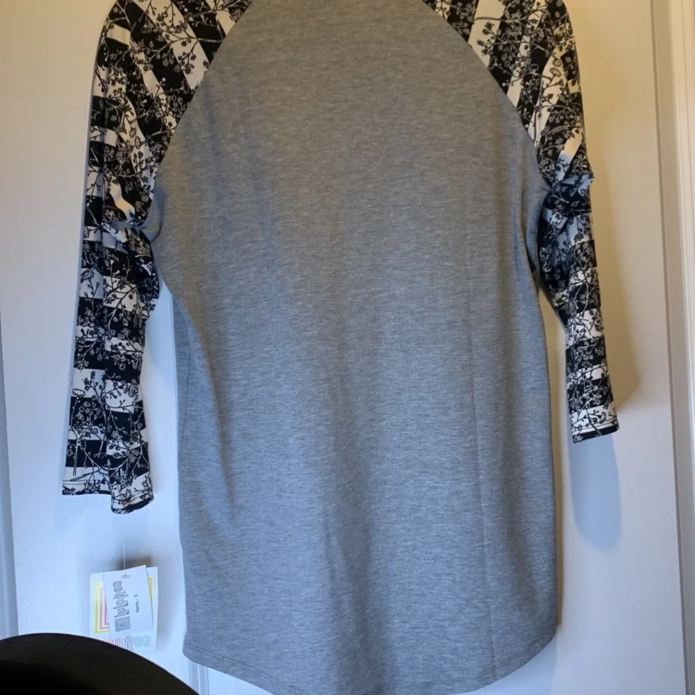 New with tags Lularoe Randy - Picture 2 of 2